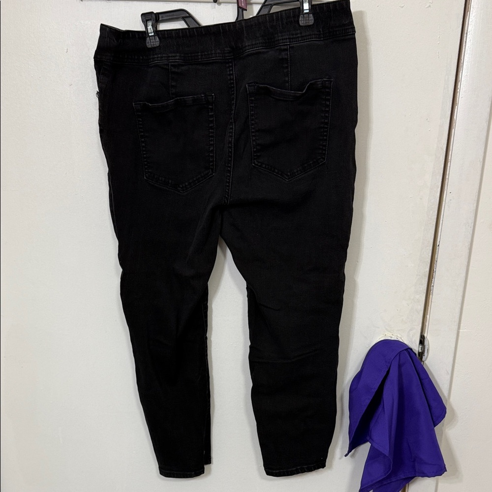 Lane Bryant Black Skinny High-Rise Jeans - Picture 4 of 4